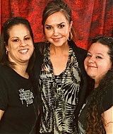 arielle-kebbel-and-fans-in-chicago.jpg