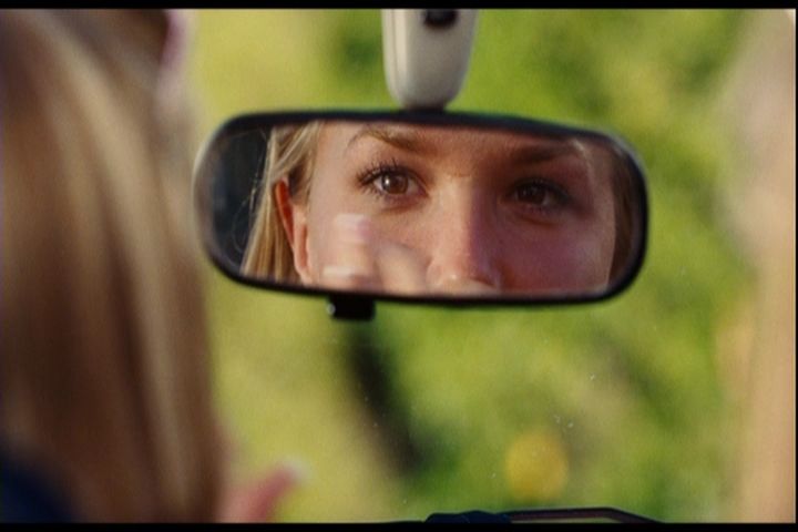 2006-AquamarineFeaturette-AllAboutFashion-025.jpg