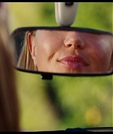 2006-AquamarineFeaturette-AllAboutFashion-028.jpg
