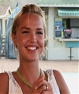 2006-AquamarineFeaturette-AllAboutFashion-066.jpg
