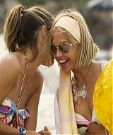 Filename=2006-AquamarineFeaturette-AllAboutFashion-084.jpg
Filesize=43KiB
Dimensions=720x480
Date added=Aug 25, 2021 2006-AquamarineFeaturette-AllAboutFashion-084.jpg