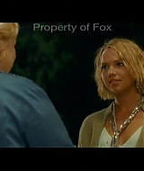 2006-AquamarineFeaturette-KickinitOnSet-020.jpg