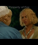 2006-AquamarineFeaturette-KickinitOnSet-025.jpg