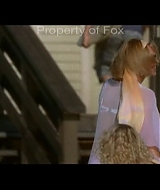 2006-AquamarineFeaturette-KickinitOnSet-119.jpg