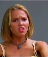 2006-AquamarineFeaturette-AwesomeAudition-025.jpg