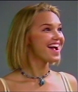 2006-AquamarineFeaturette-AwesomeAudition-100.jpg