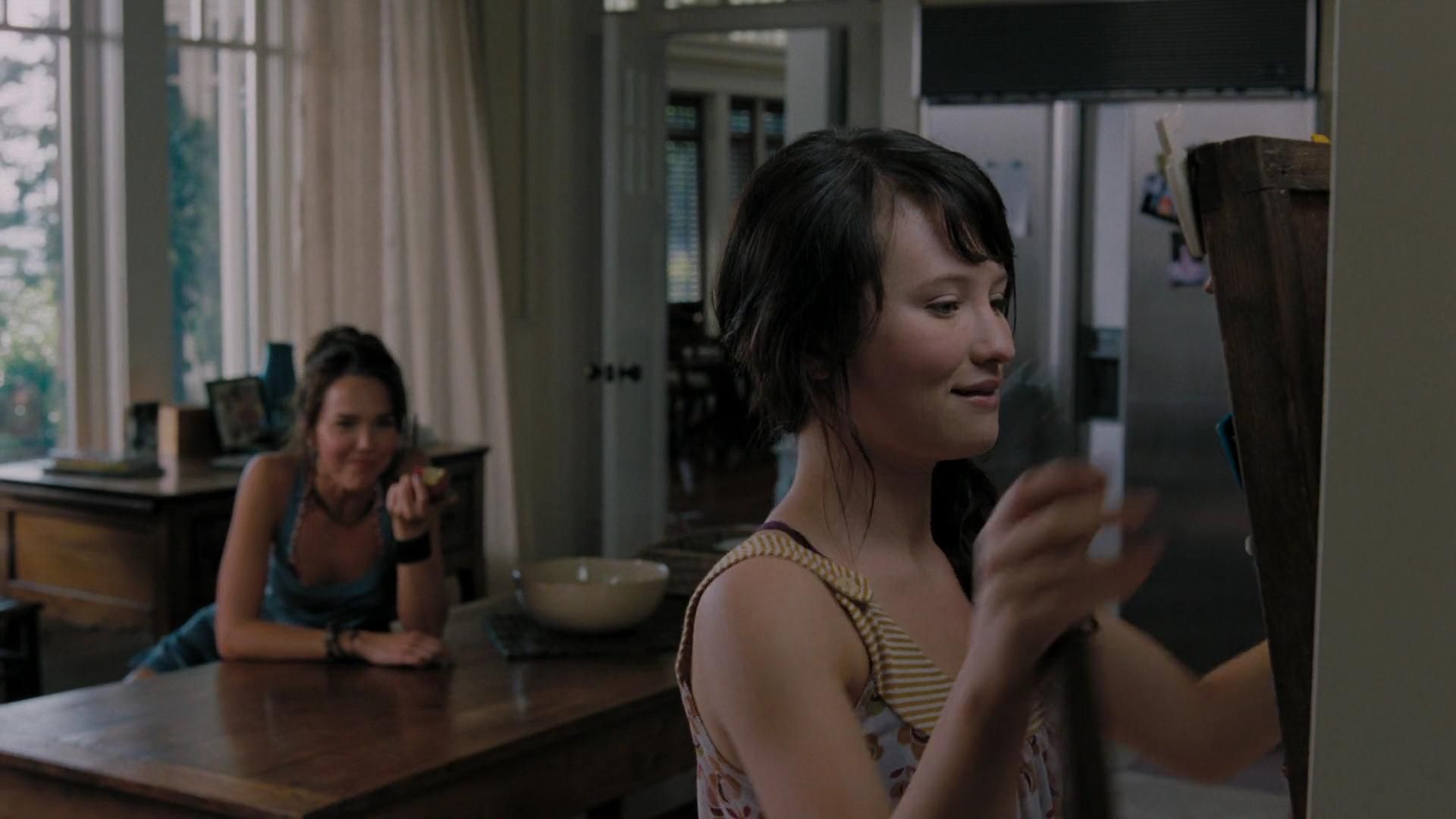 2009-TheUninvited-0296.jpg