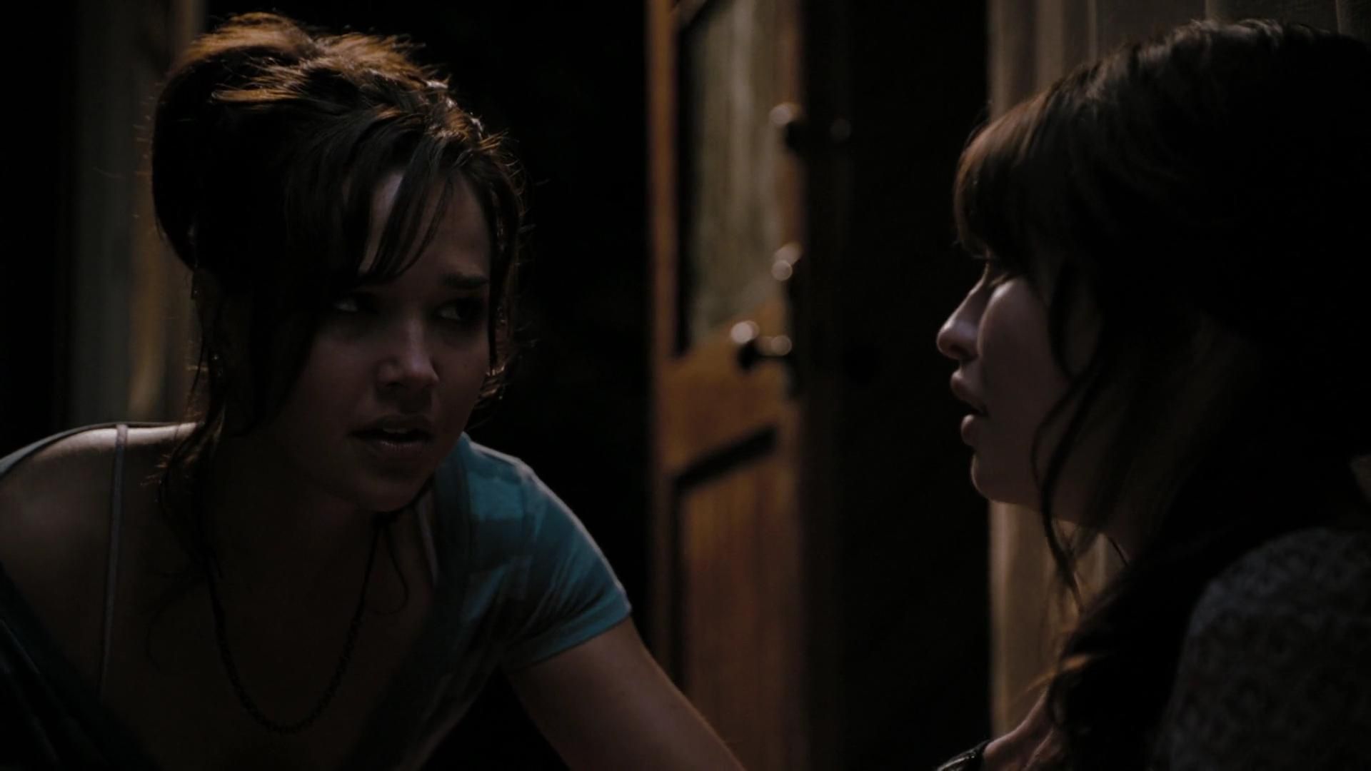 2009-TheUninvited-0450.jpg
