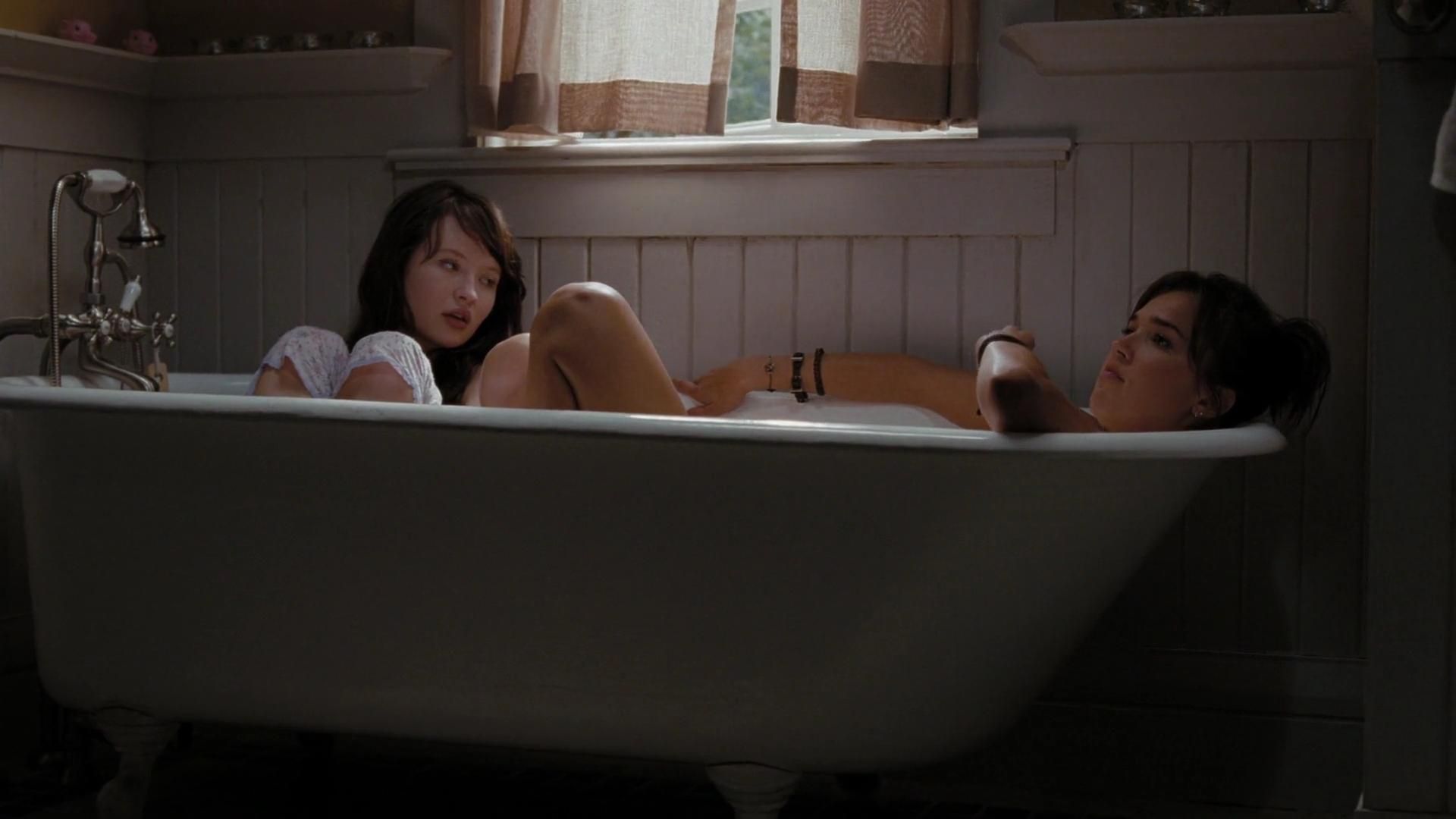 2009-TheUninvited-0499.jpg