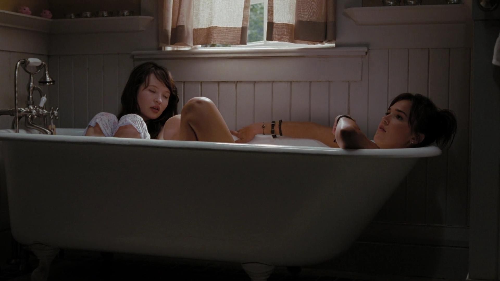 2009-TheUninvited-0500.jpg