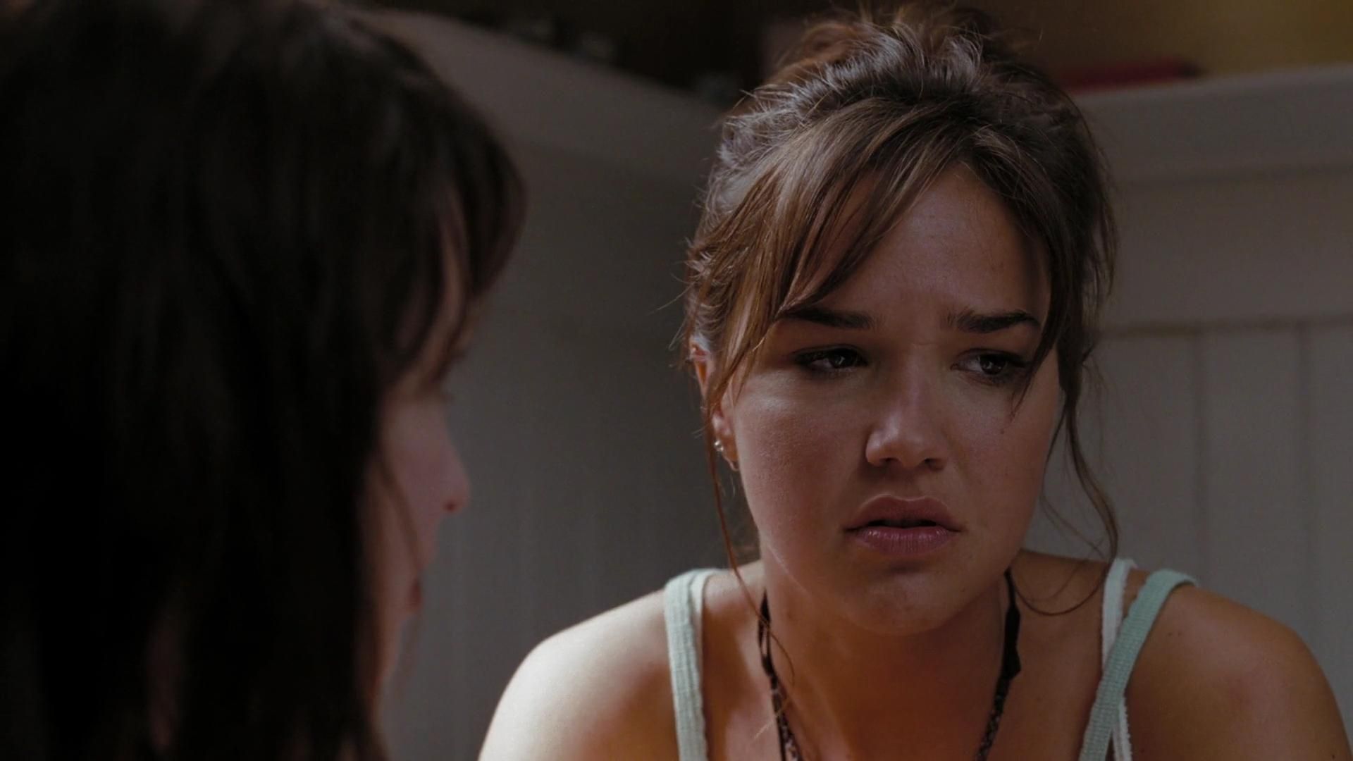2009-TheUninvited-0575.jpg