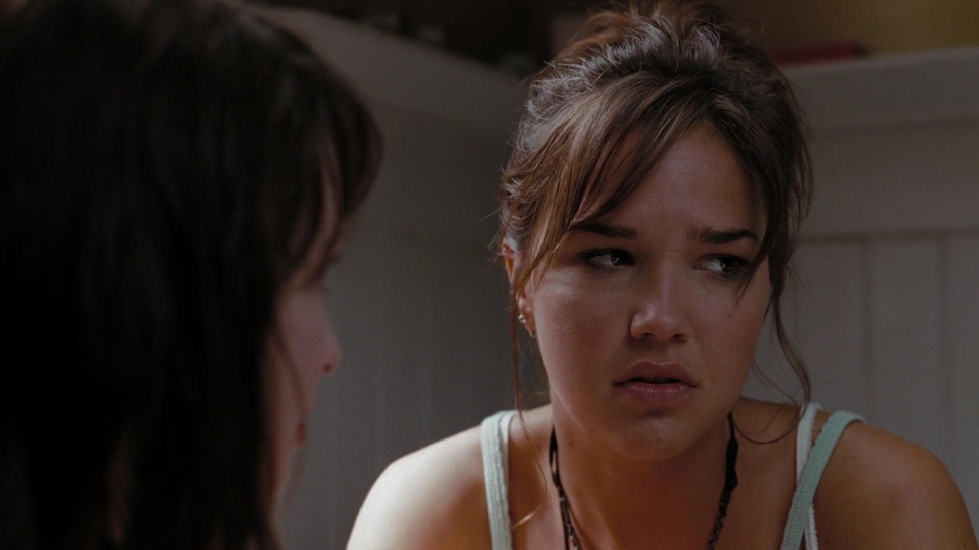 2009-TheUninvited-0576.jpg