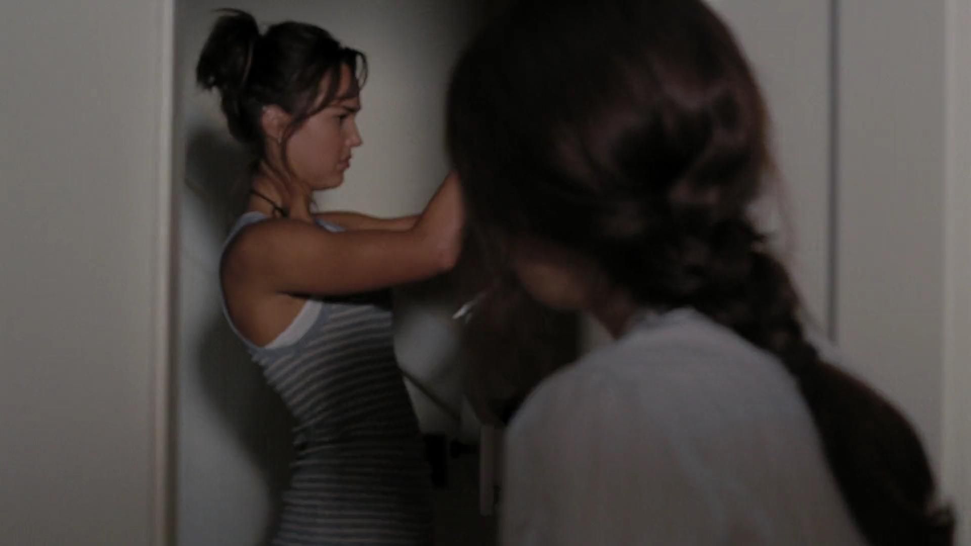 2009-TheUninvited-0619.jpg