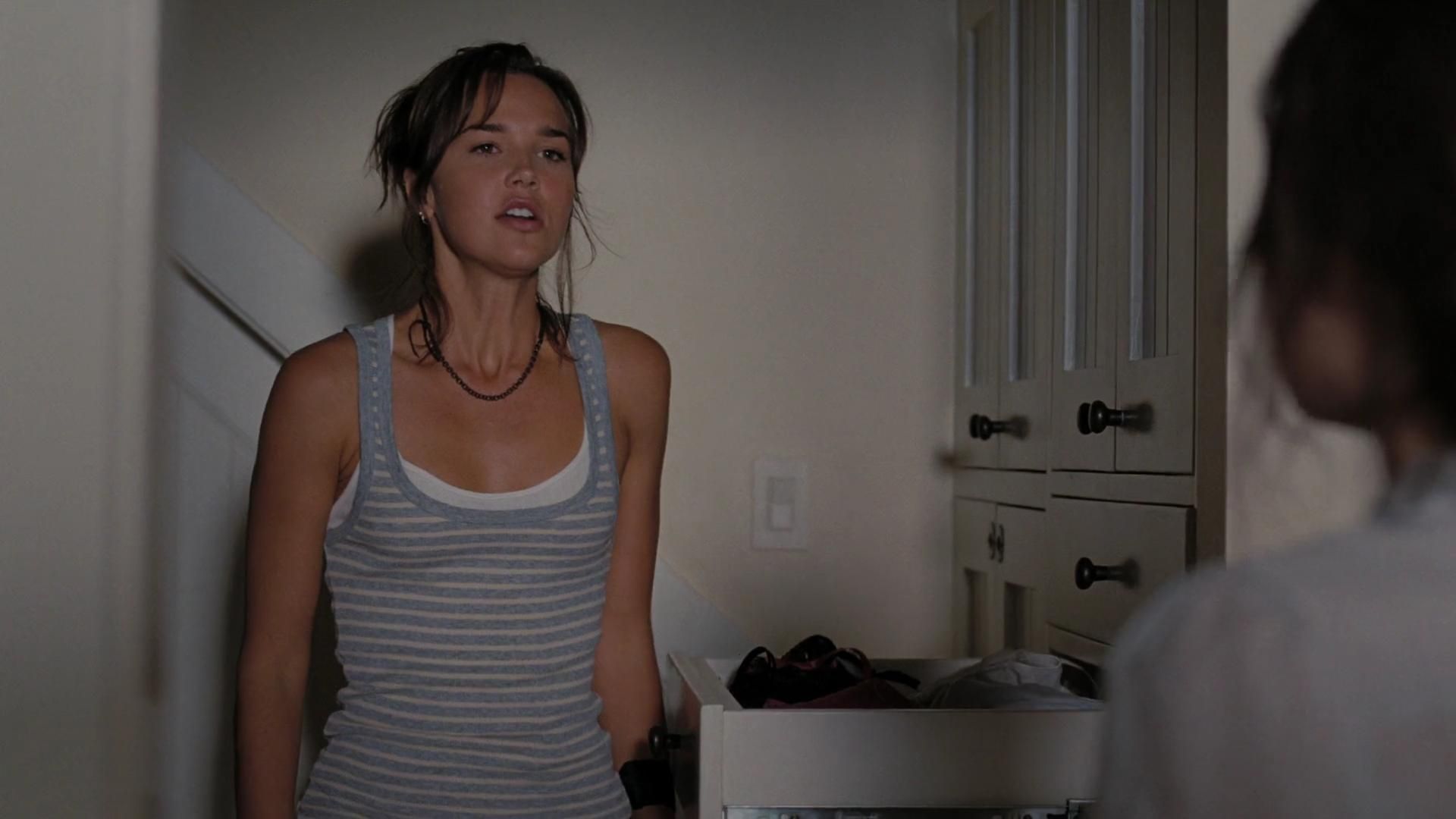 2009-TheUninvited-0621.jpg