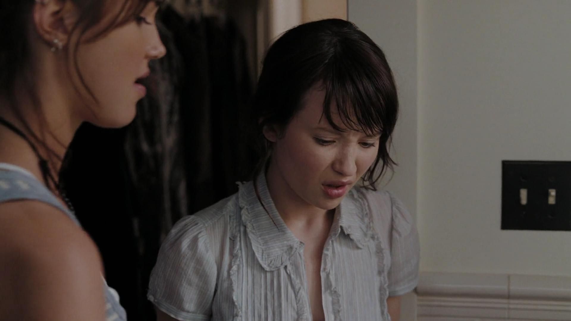 2009-TheUninvited-0647.jpg