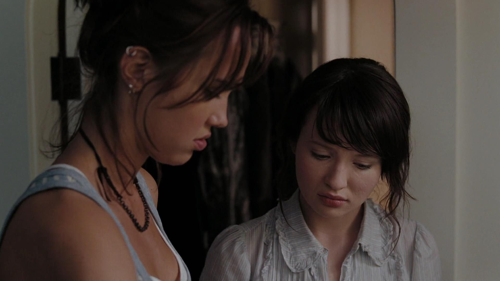 2009-TheUninvited-0667.jpg