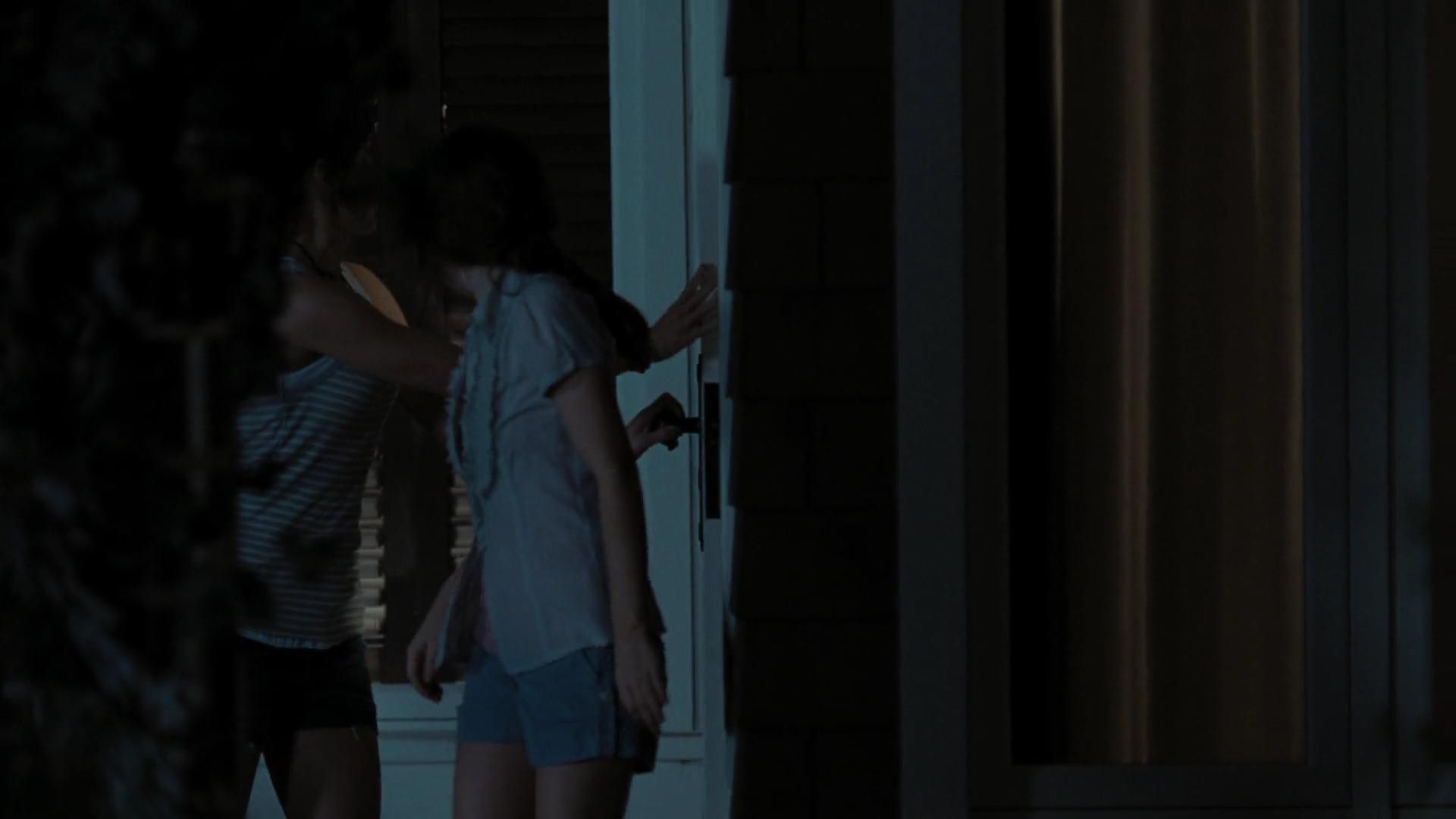 2009-TheUninvited-0712.jpg