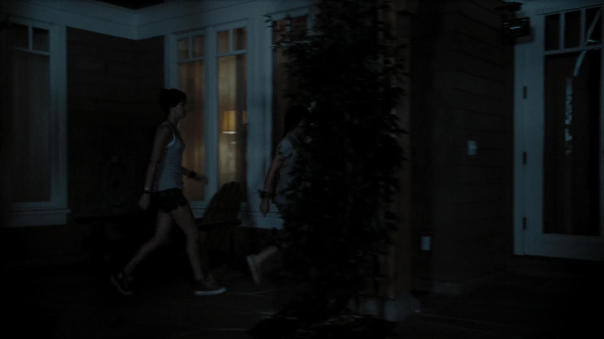 2009-TheUninvited-0719.jpg