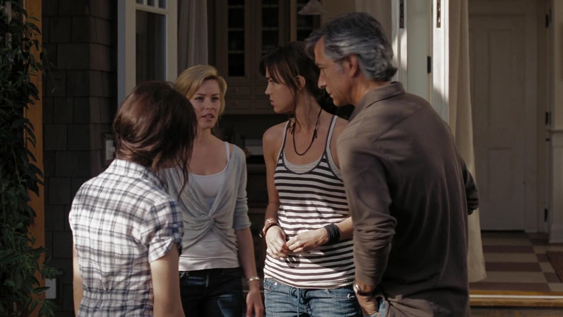 2009-TheUninvited-0882.jpg