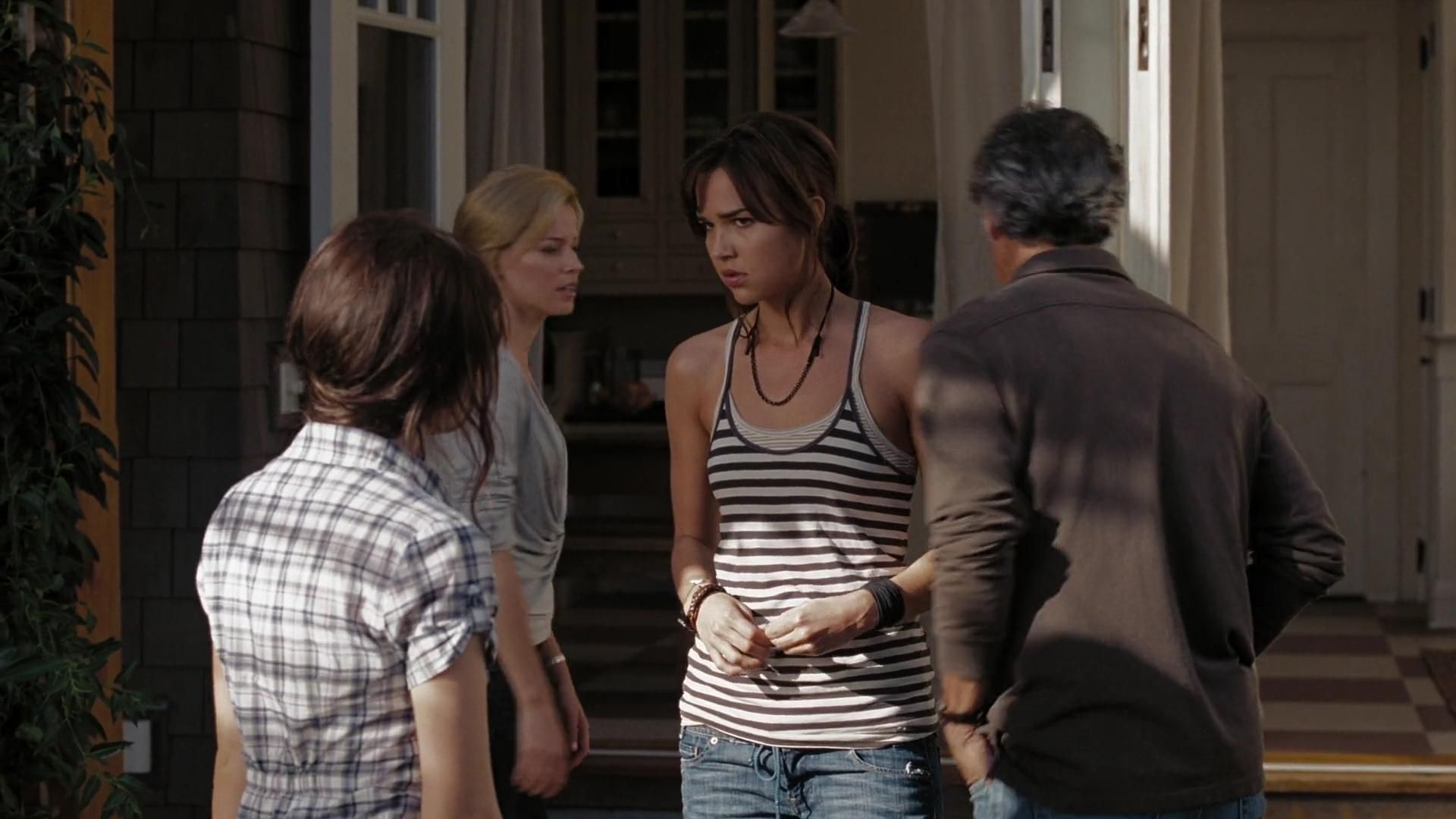 2009-TheUninvited-0884.jpg