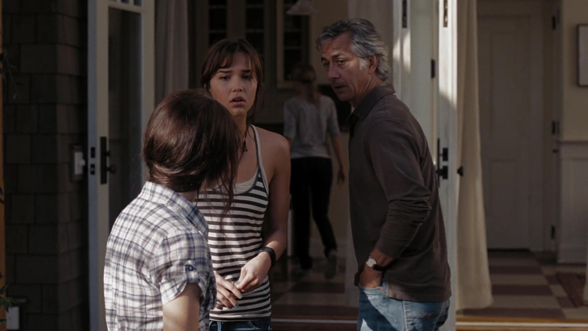 2009-TheUninvited-0909.jpg