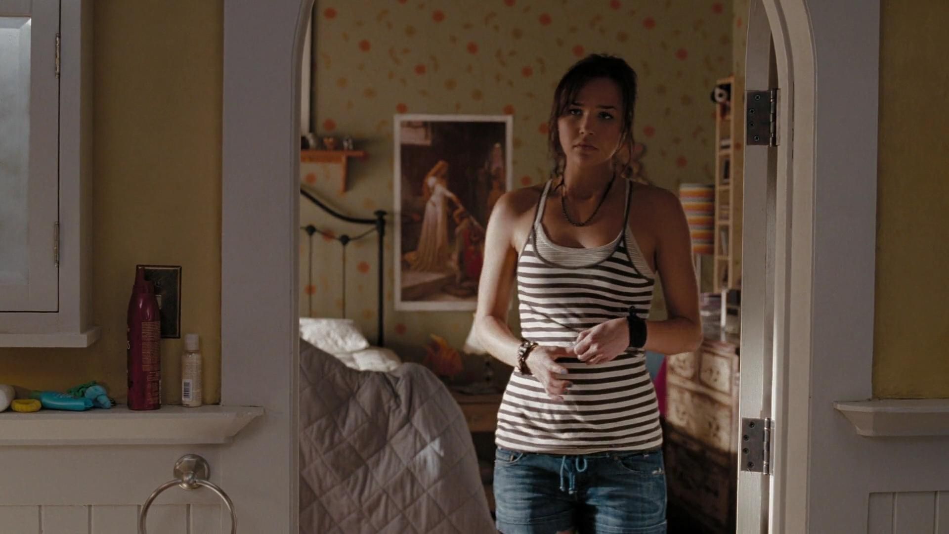 2009-TheUninvited-0925.jpg