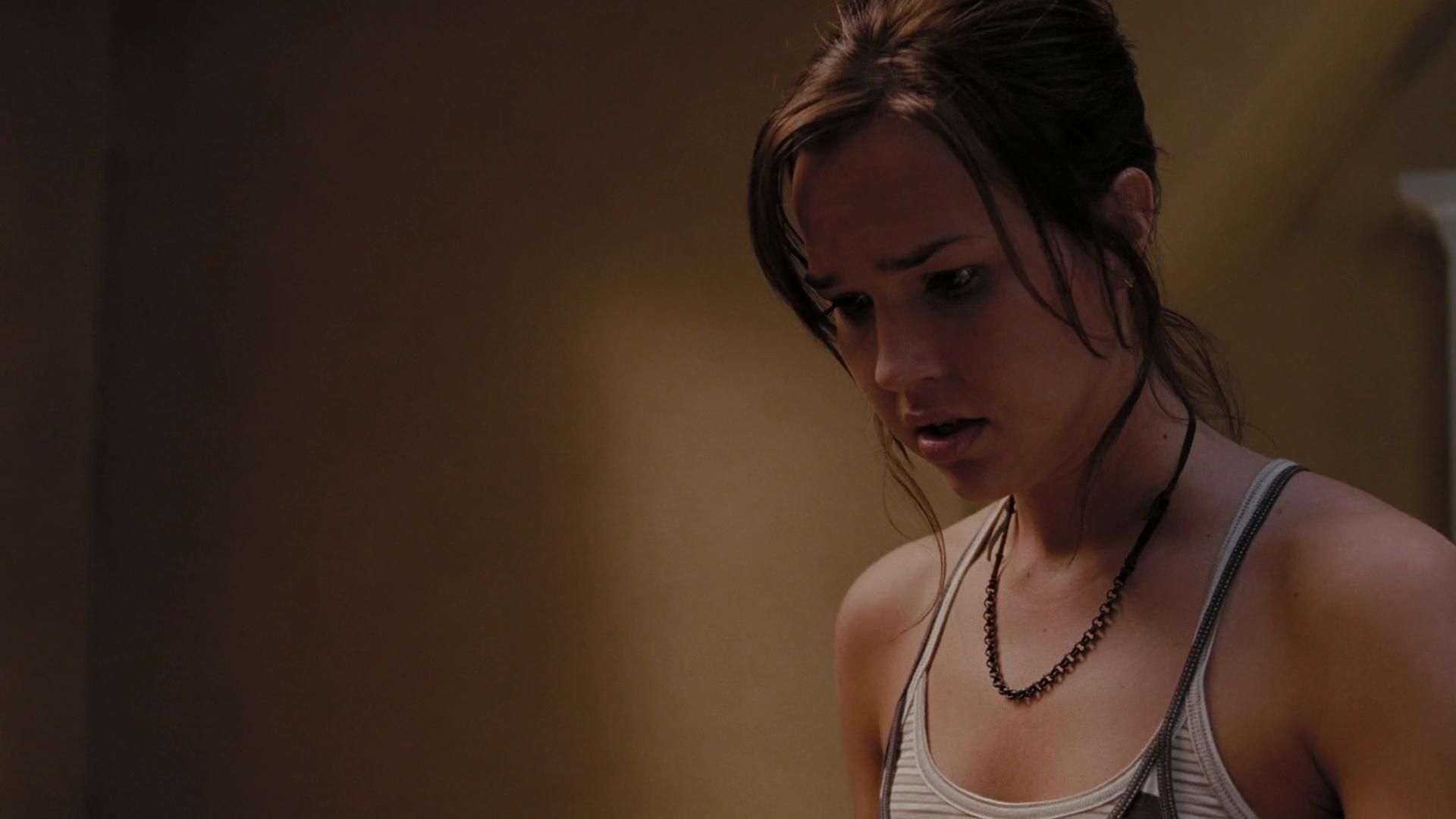 2009-TheUninvited-0941.jpg