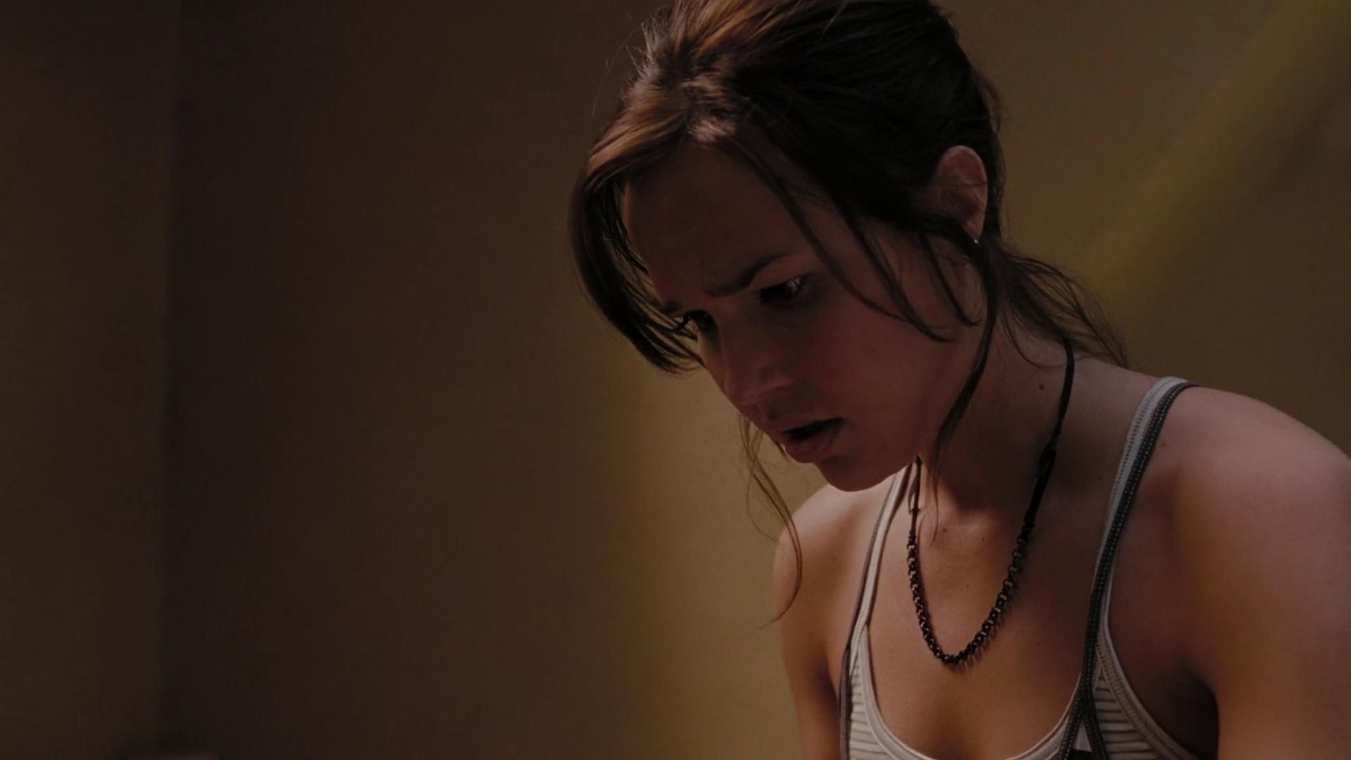 2009-TheUninvited-0944.jpg