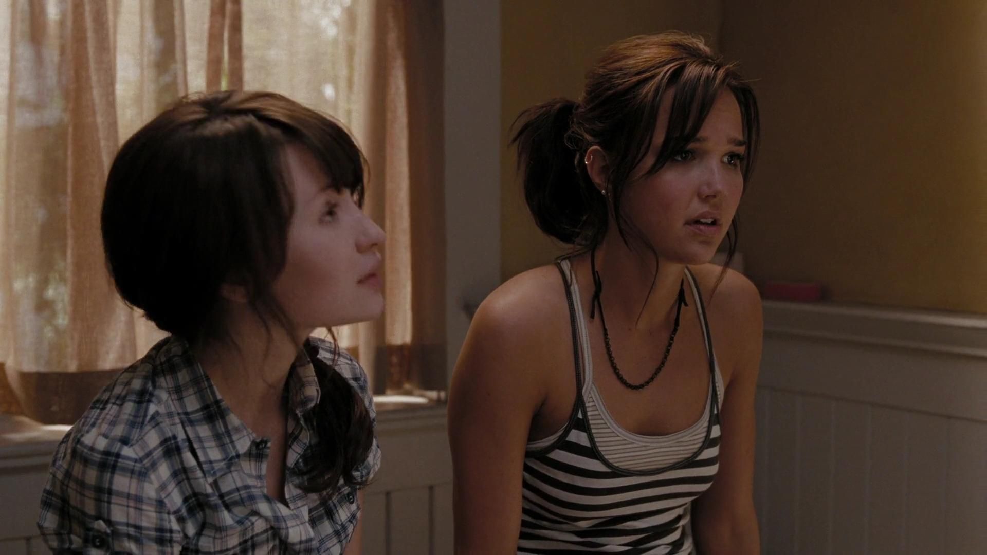 2009-TheUninvited-0965.jpg