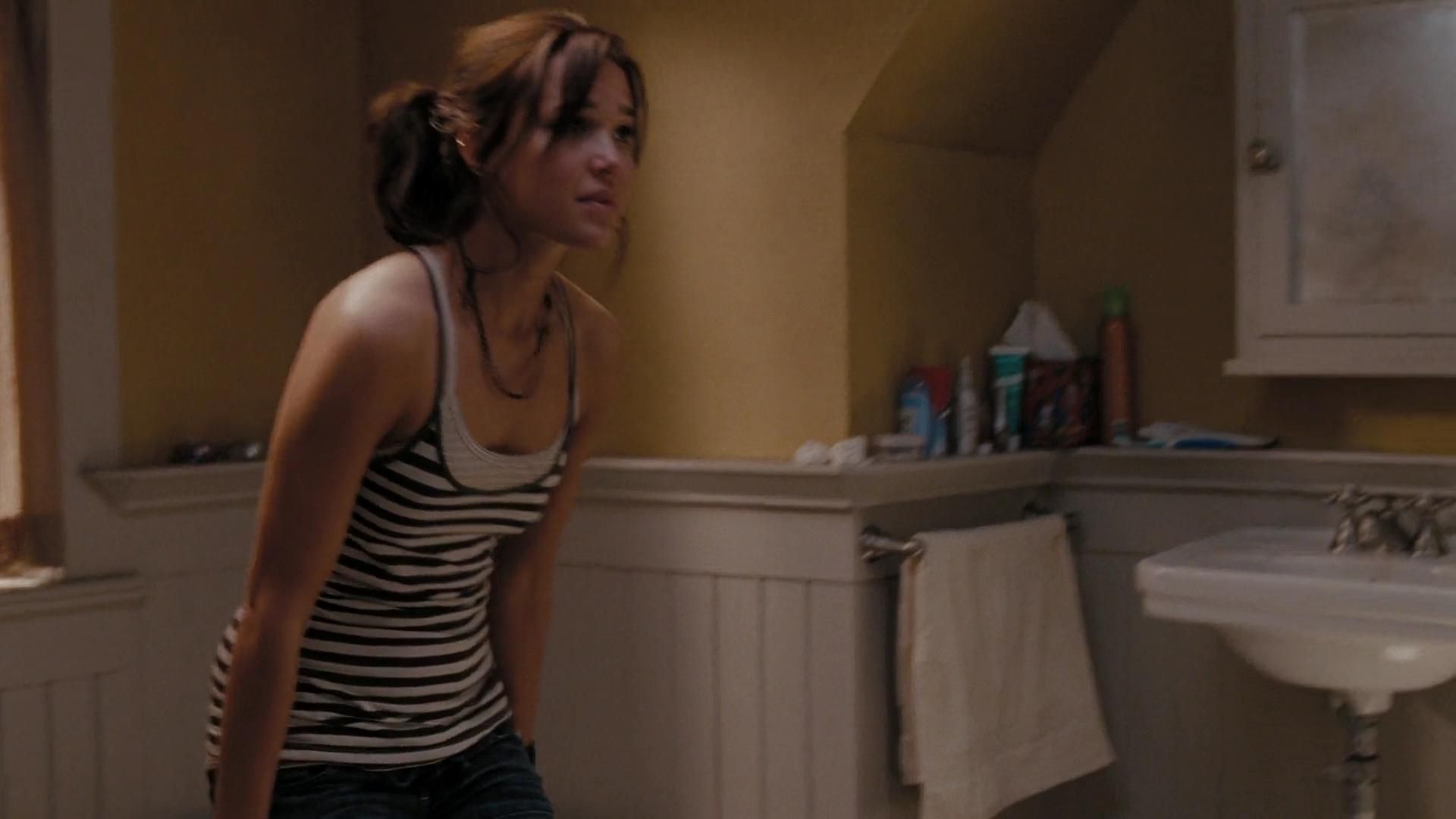 2009-TheUninvited-0976.jpg