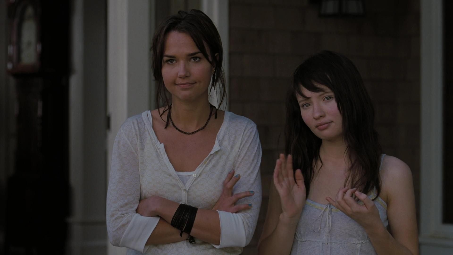 2009-TheUninvited-1148.jpg