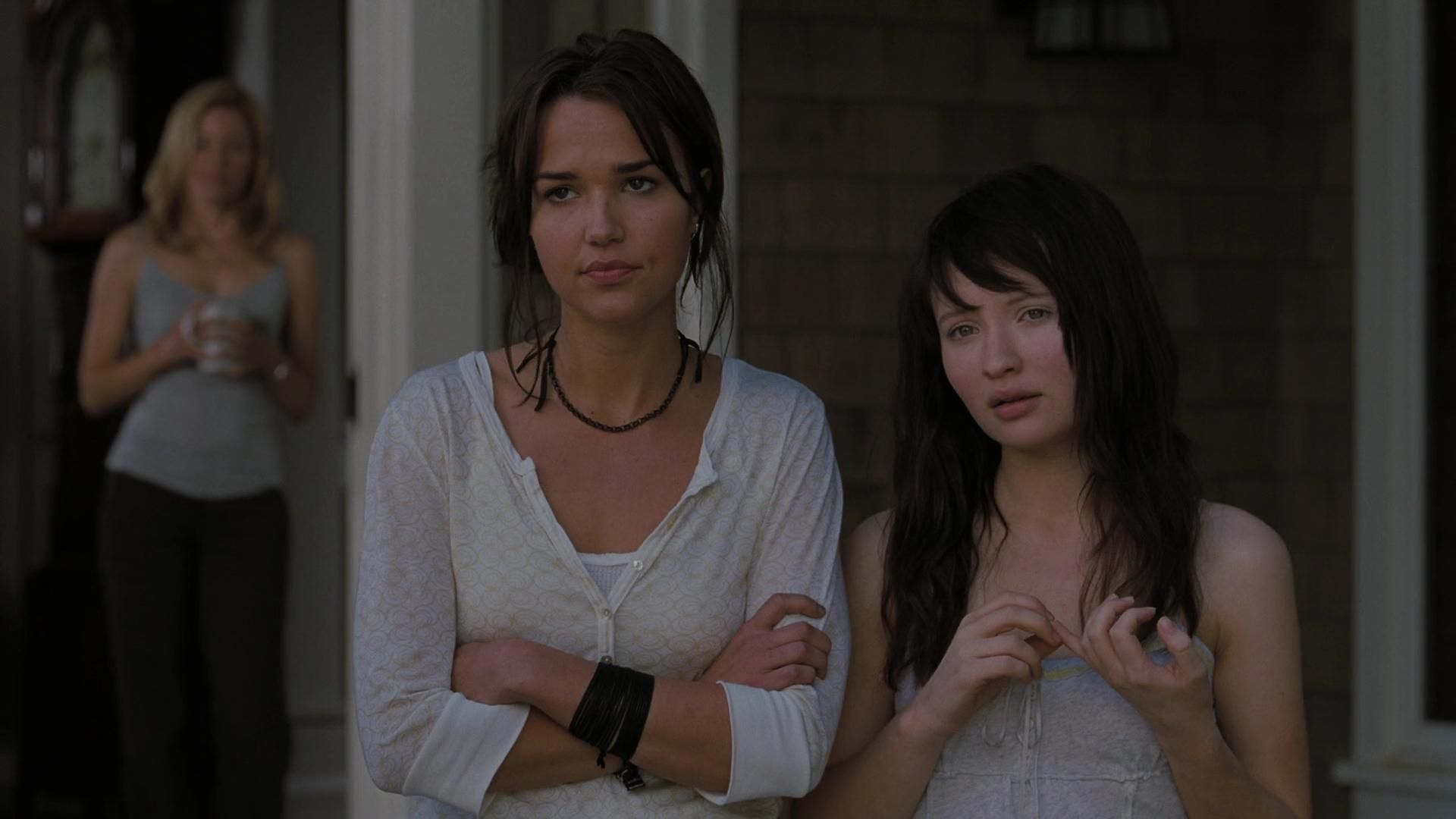2009-TheUninvited-1167.jpg