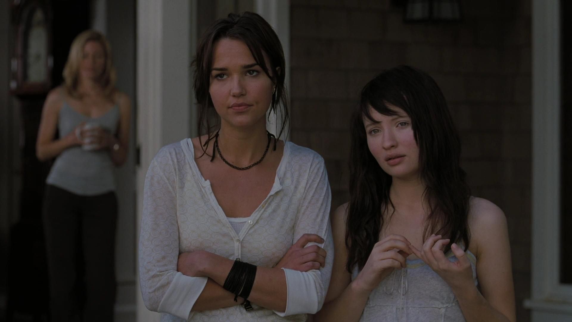 2009-TheUninvited-1168.jpg