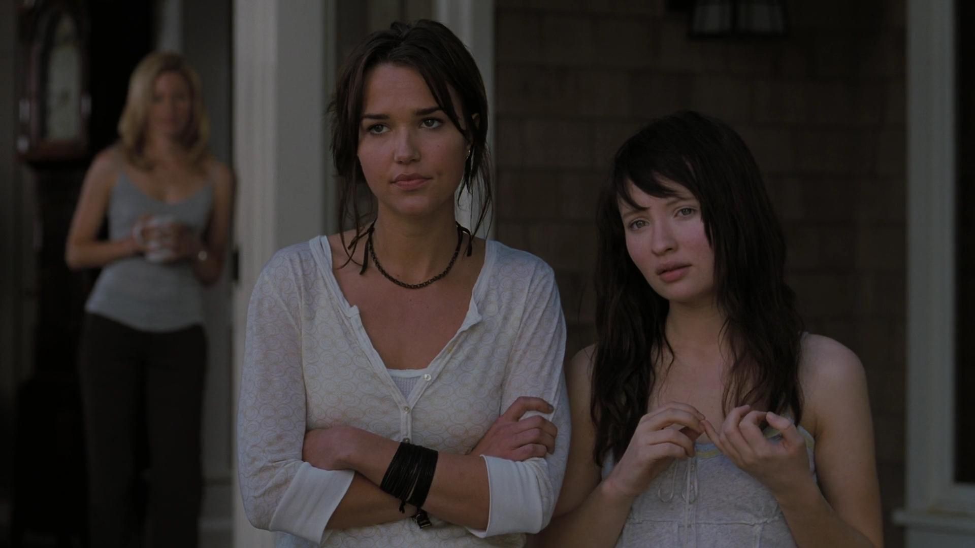 2009-TheUninvited-1169.jpg