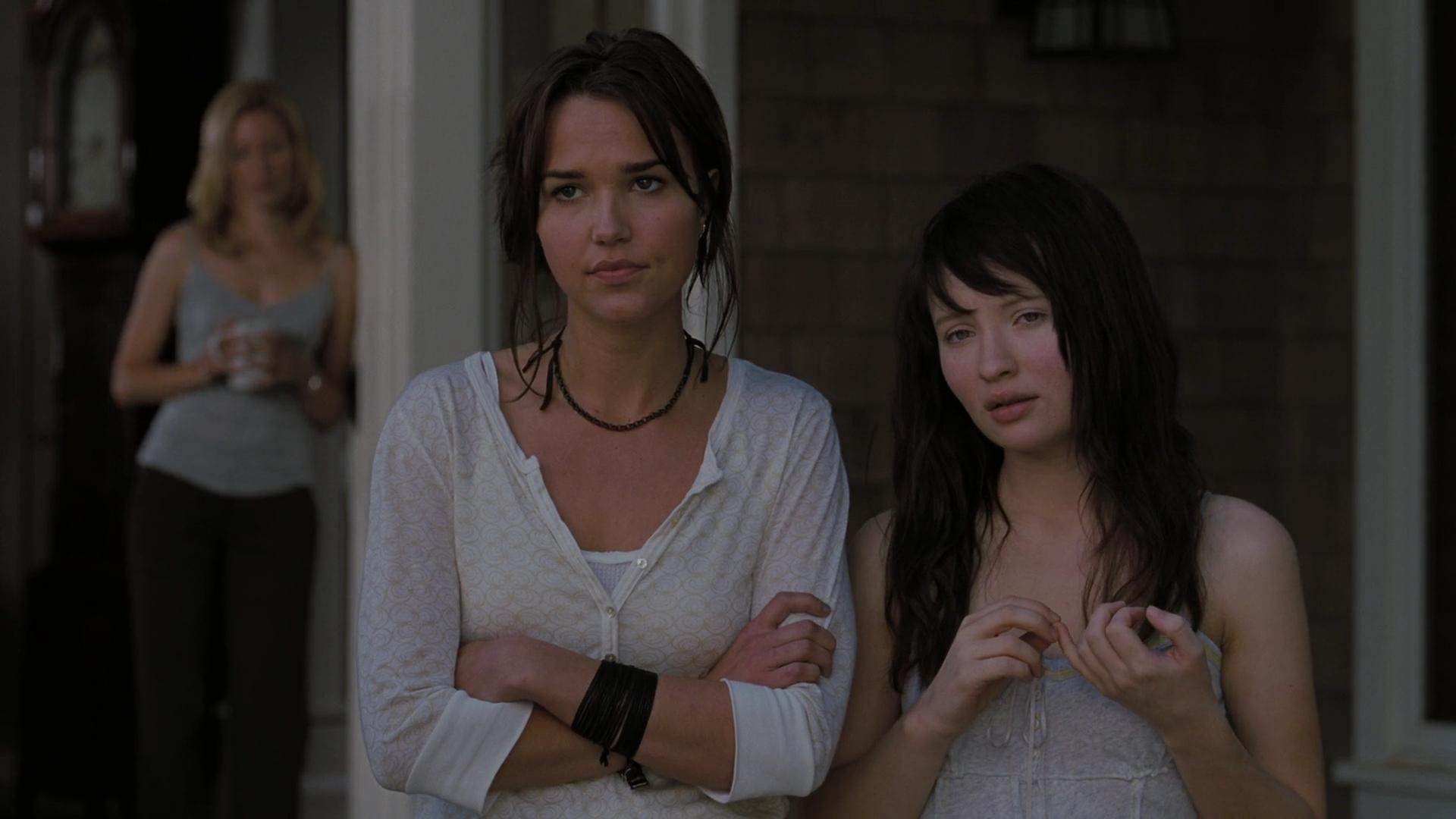 2009-TheUninvited-1170.jpg