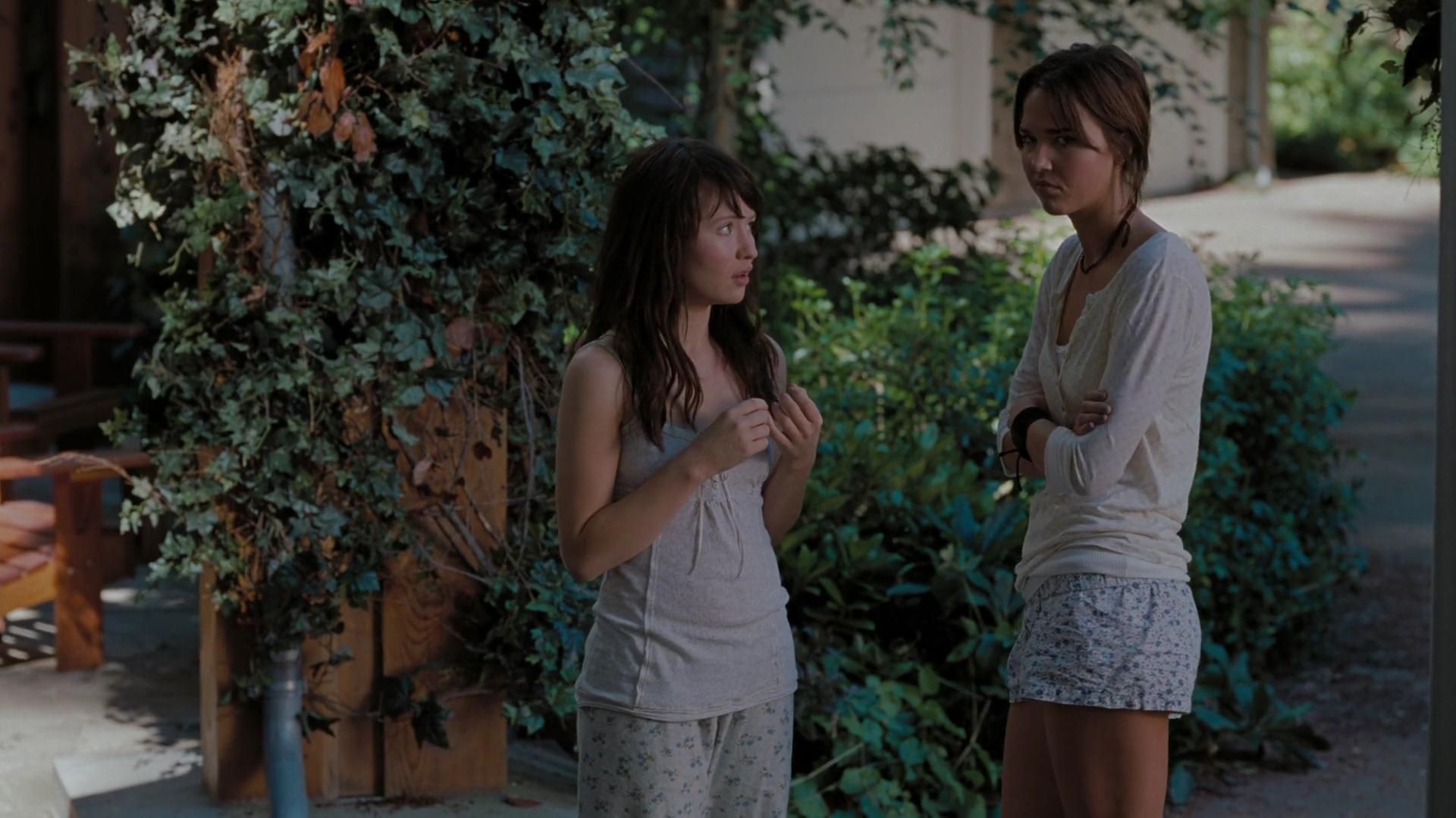 2009-TheUninvited-1184.jpg