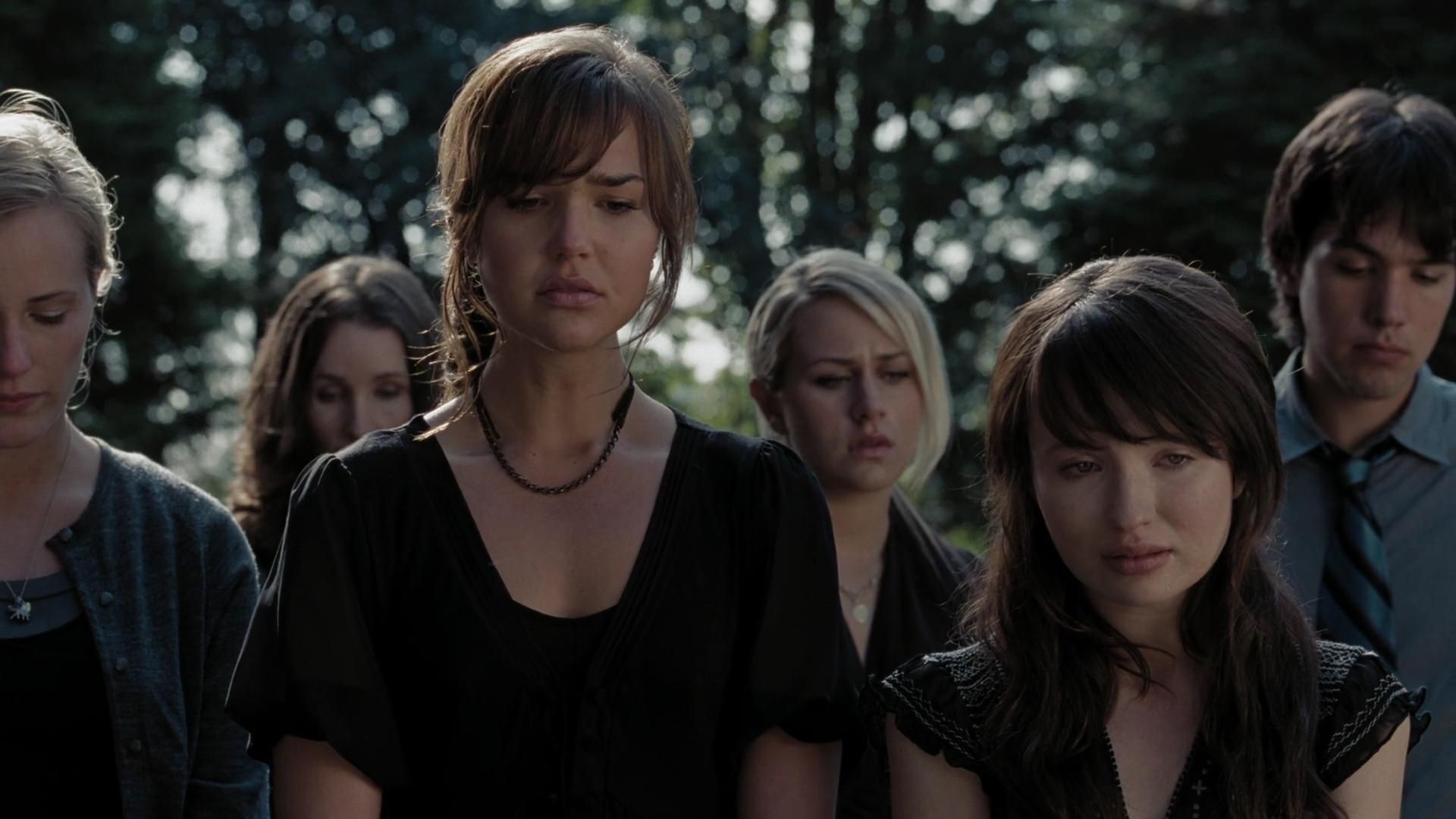 2009-TheUninvited-1197.jpg