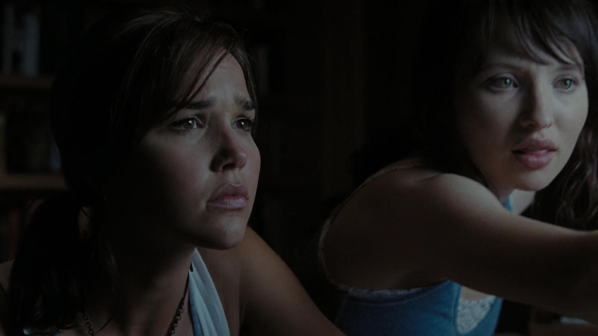 2009-TheUninvited-1232.jpg