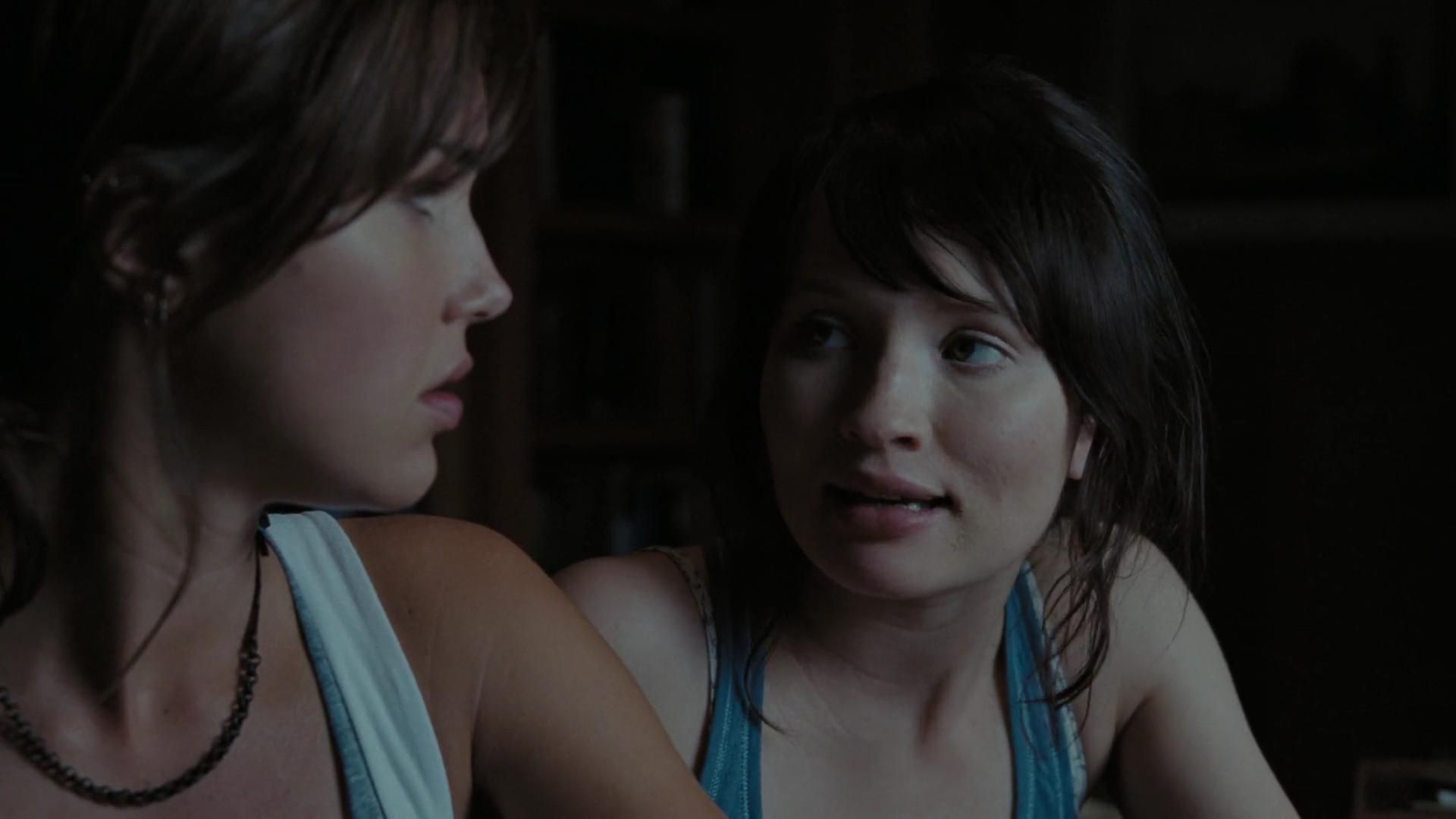 2009-TheUninvited-1241.jpg