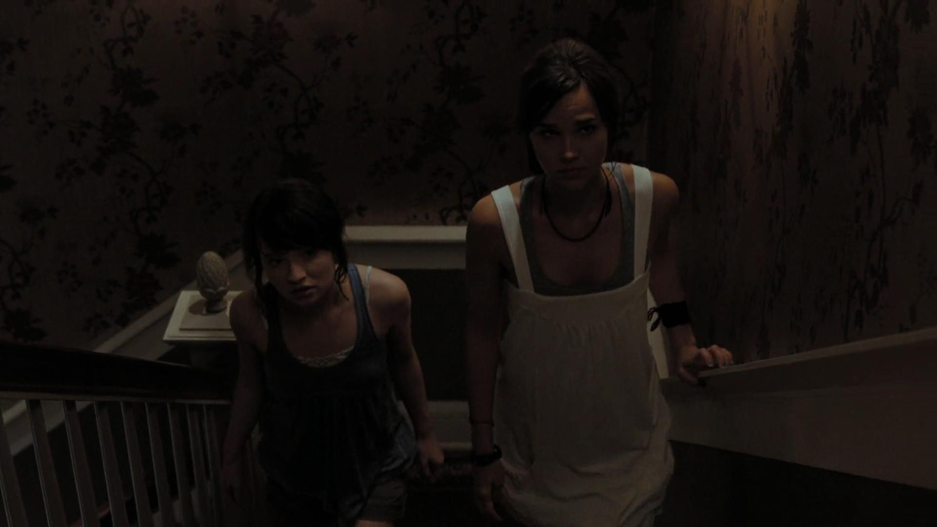 2009-TheUninvited-1273.jpg