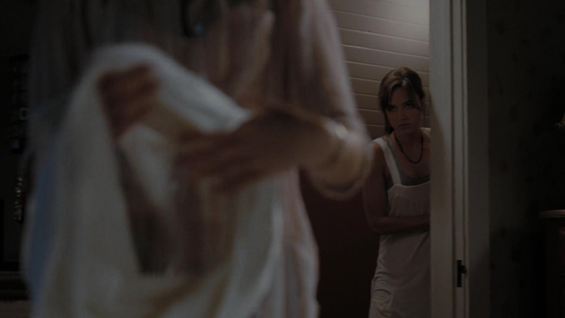 2009-TheUninvited-1409.jpg