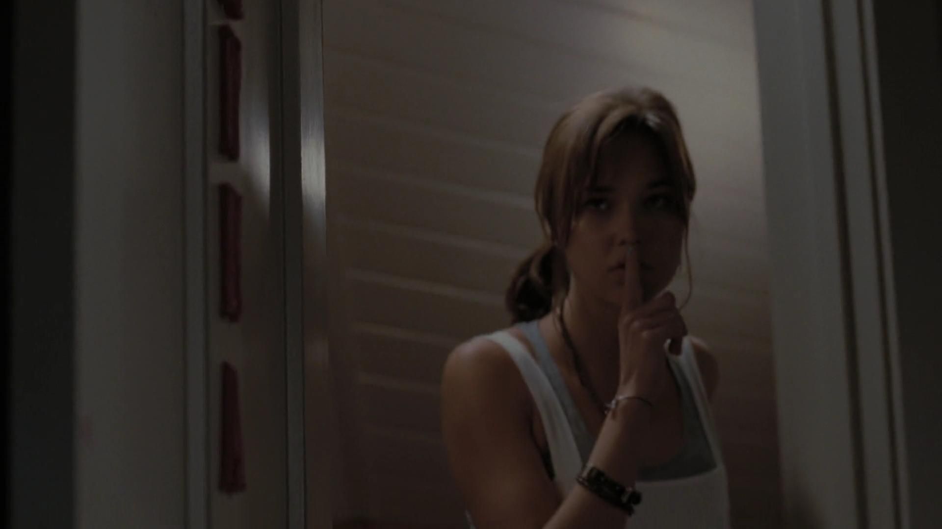 2009-TheUninvited-1413.jpg