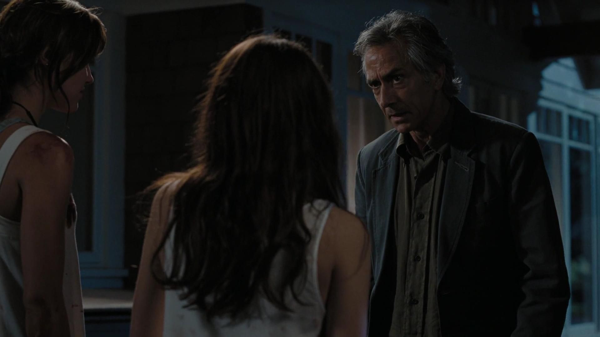 2009-TheUninvited-1508.jpg