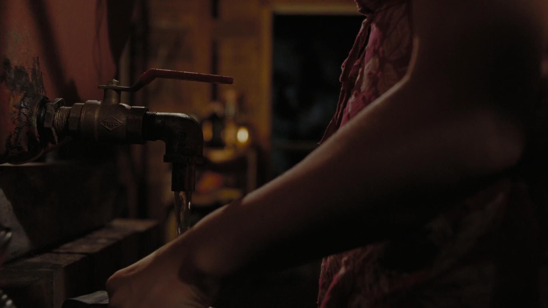 2009-TheUninvited-1529.jpg