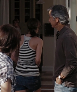 Filename=2009-TheUninvited-0913.jpg
Filesize=136KiB
Dimensions=1920x1080
Date added=Sep 03, 2021 2009-TheUninvited-0913.jpg