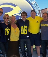 Filename=001.jpg
Filesize=59KiB
Dimensions=720x475
Date added=Sep 06, 2021 001.jpg