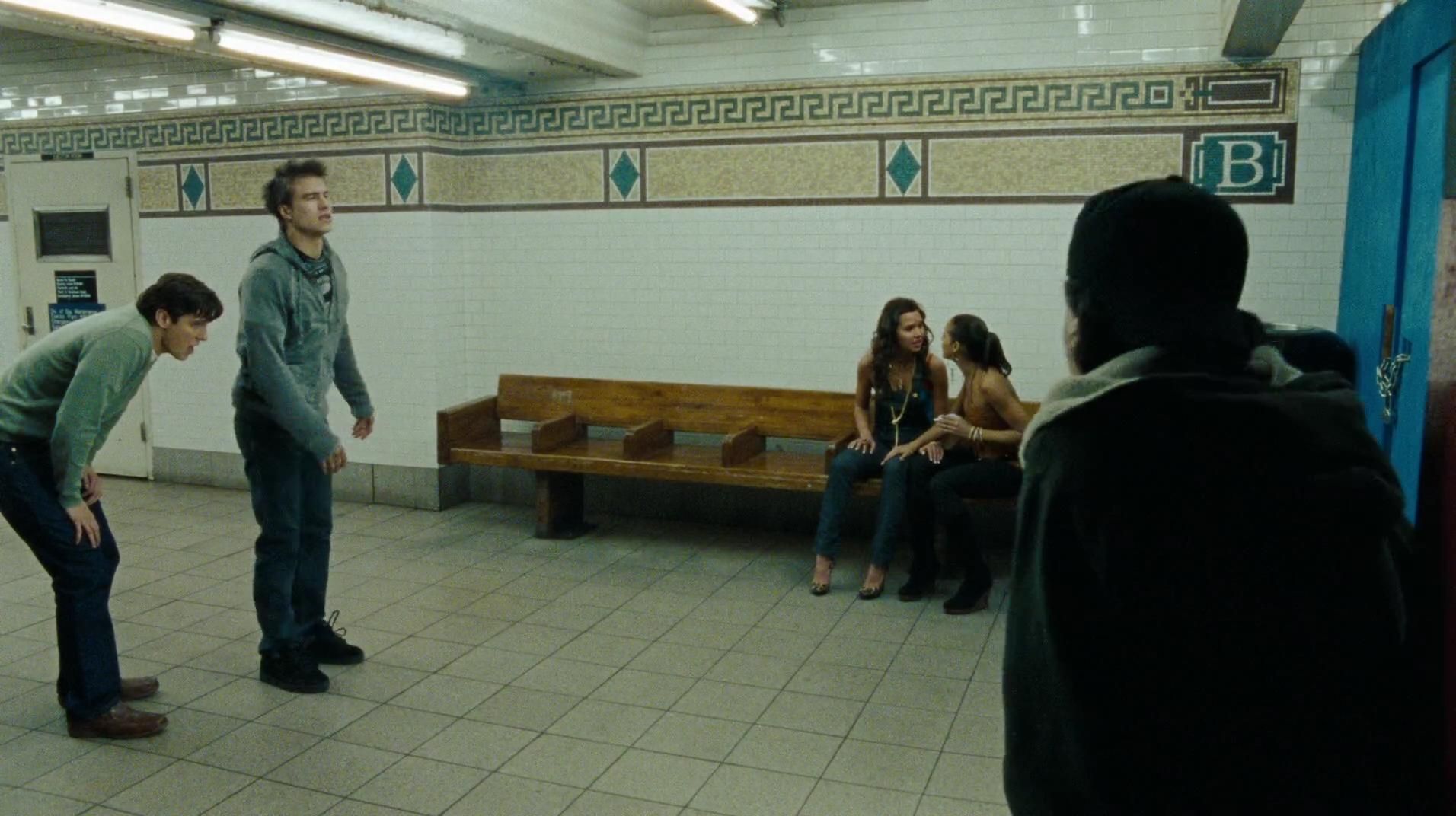 2013-NYCUnderground-248.jpg