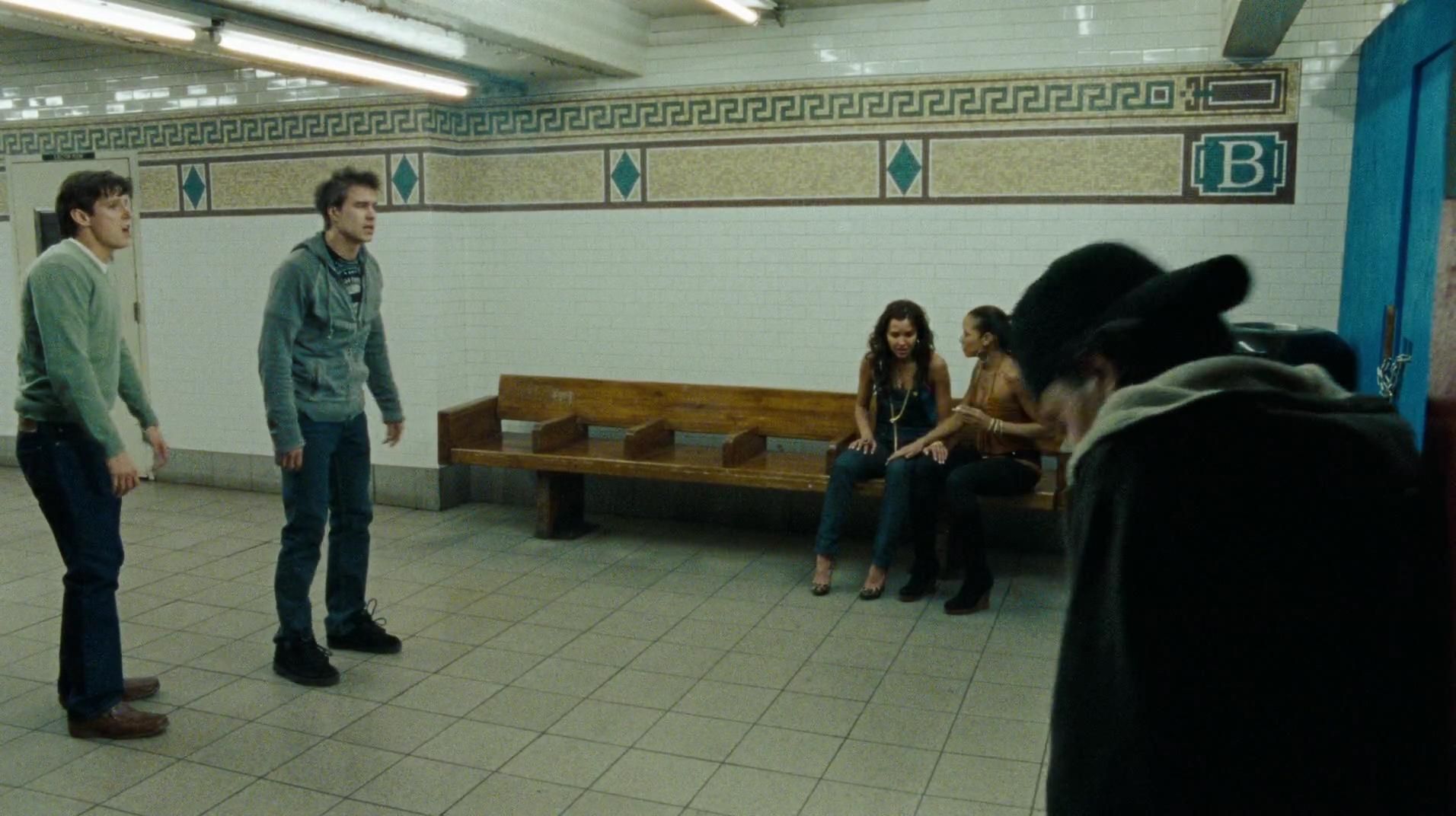 2013-NYCUnderground-250.jpg