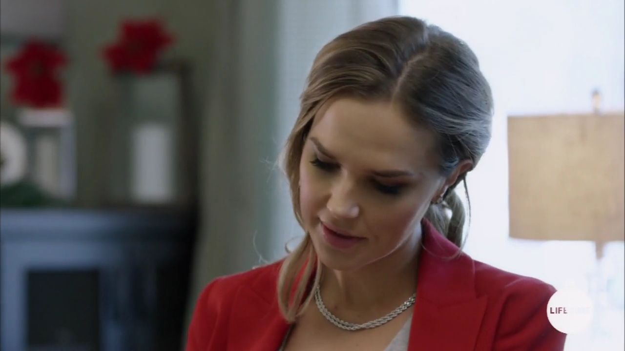 2017-FourChristmasandWedding-0175.jpg