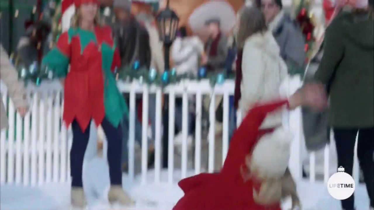 2017-FourChristmasandWedding-0226.jpg